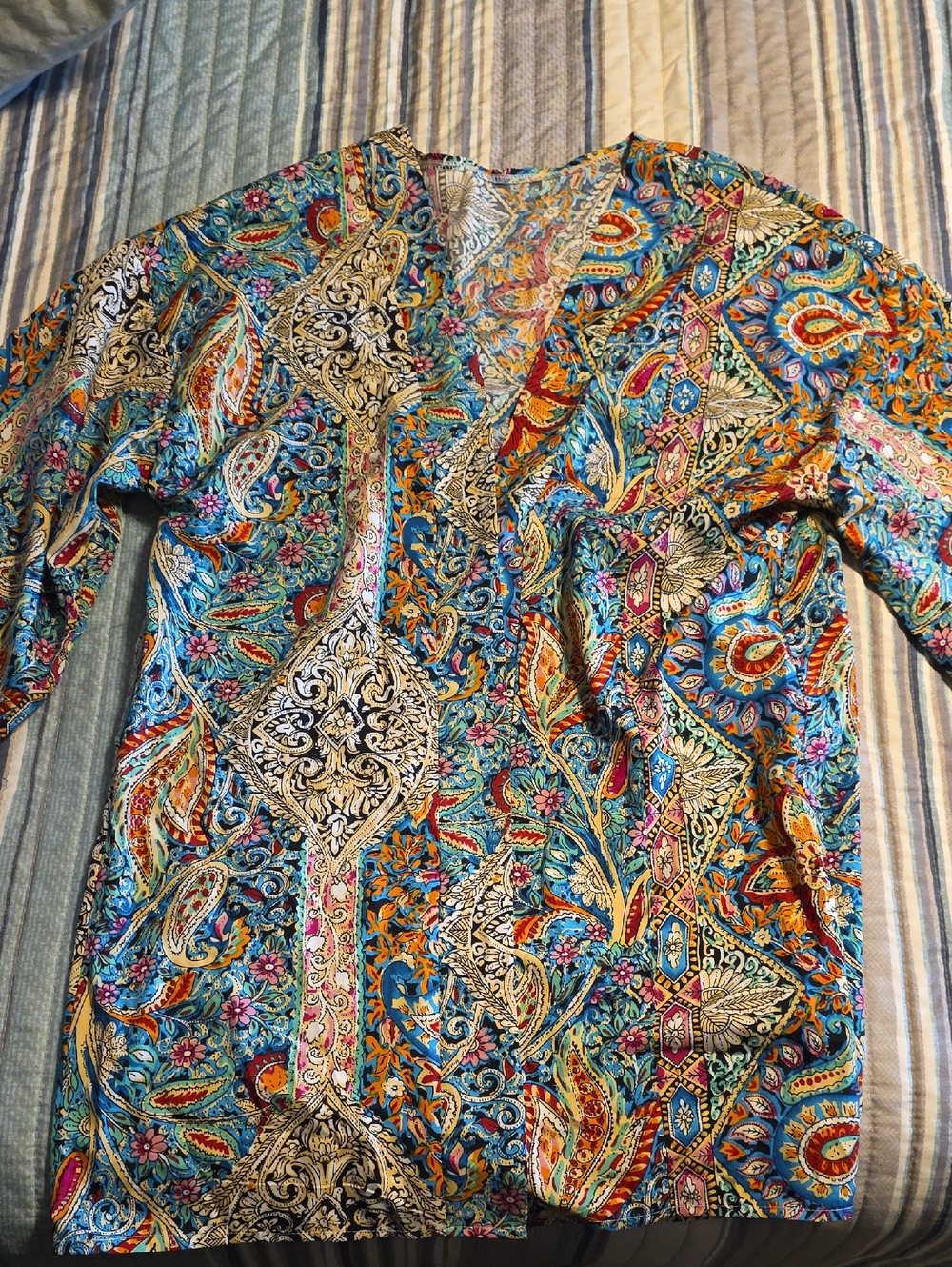 Women’s Paisley V-Neck Swim Coverup in Teal Multi